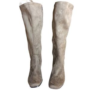 ST. JOHN’S BAY BOOTS WOMENS SOFT BROWN